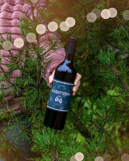 KARSTVĪNS. Klasisks.