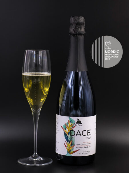 DACE Vienas šķirnes dzirkstošais sidrs / Single variety cider, Brut Nature